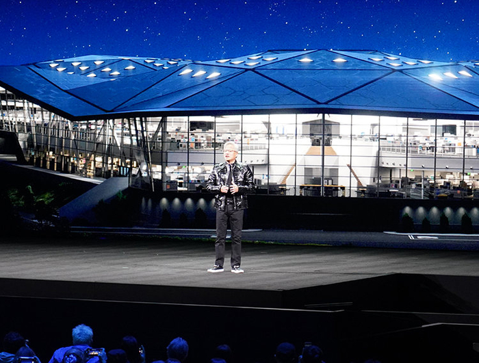 英伟达CEO黄仁勋称：开源模型将改变AI ，Deepseek-R1为行业典范